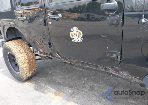 2010 Jeep Wrangler Unlimited Sport z USA, uszkodzony, nr VIN 1J4BA3H19AL187074